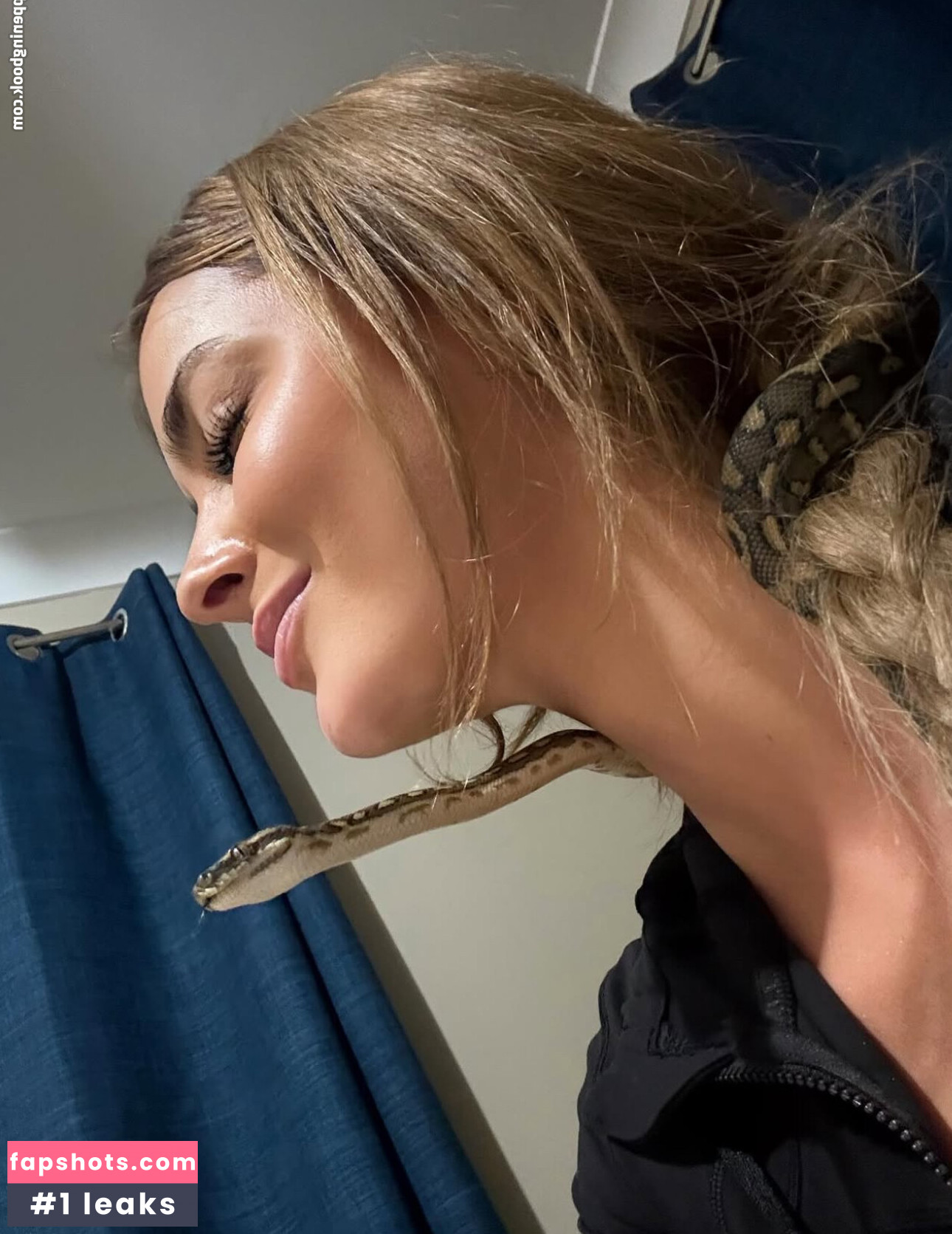 Emily Bright gallery photo #44