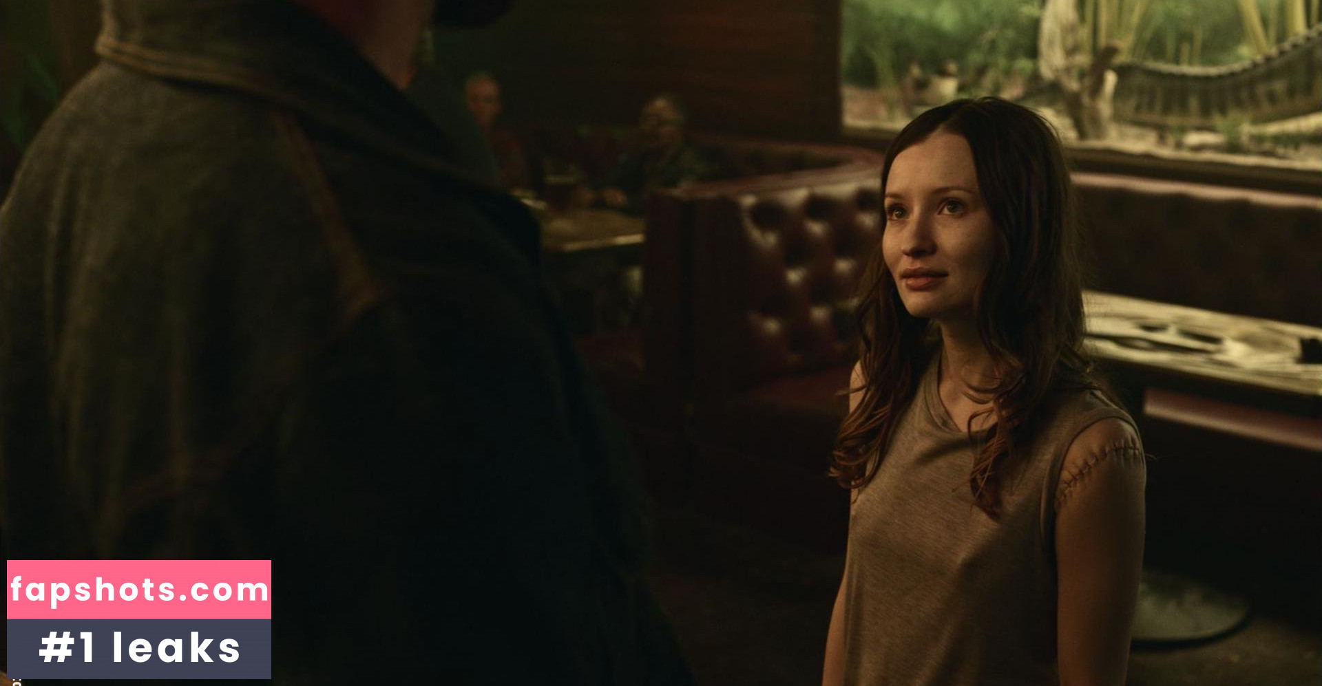 Emily Browning gallery photo #72