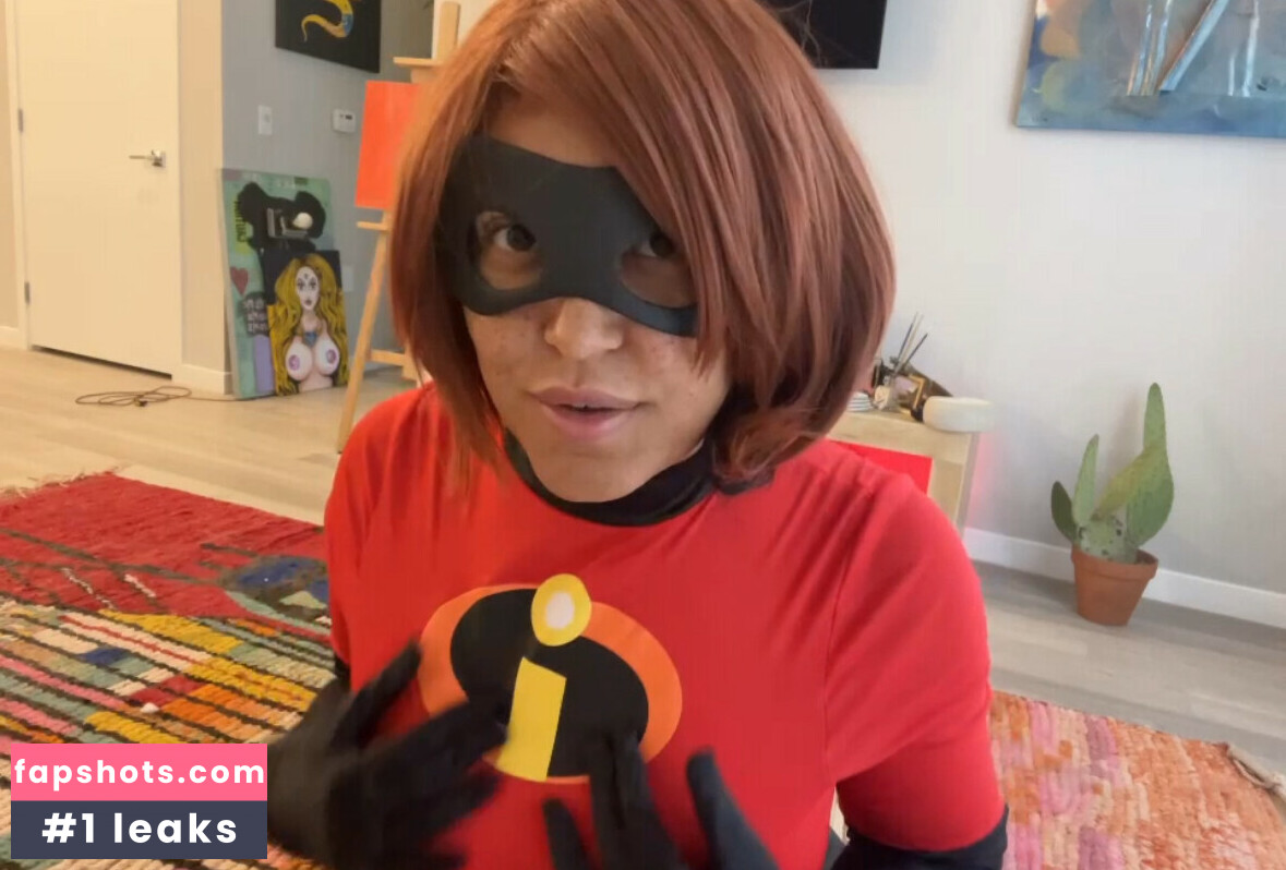 Emily Cheree gallery photo #3