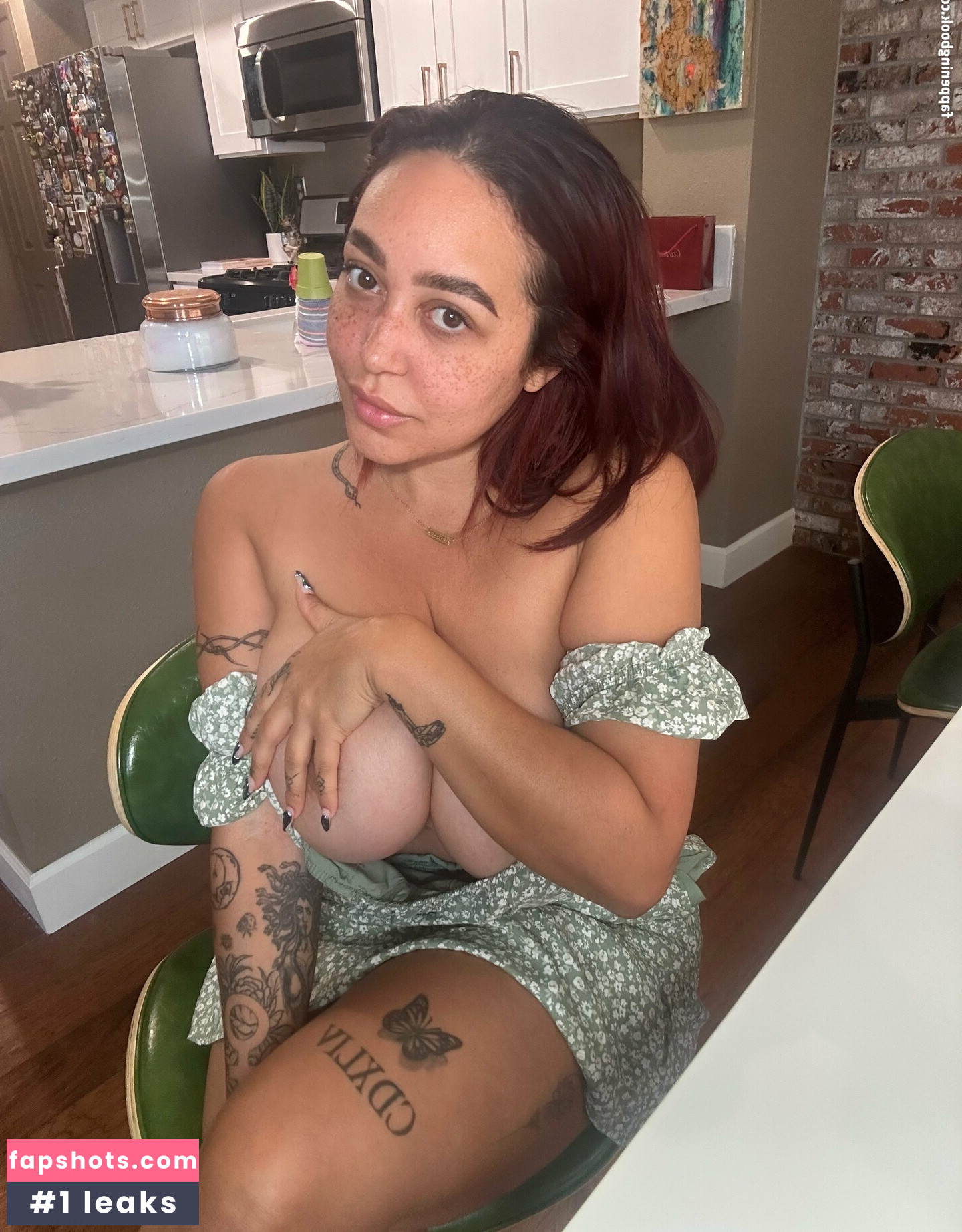 Emily Cheree gallery photo #27