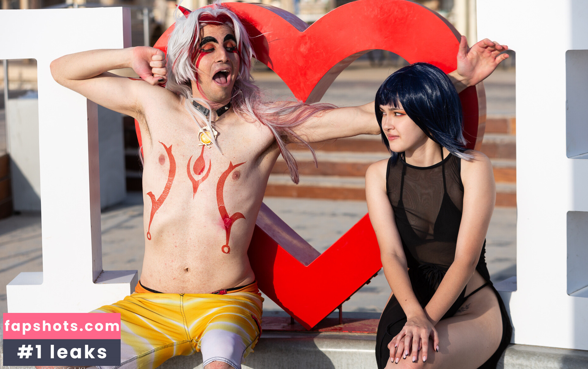 Emily_Cos gallery photo #8