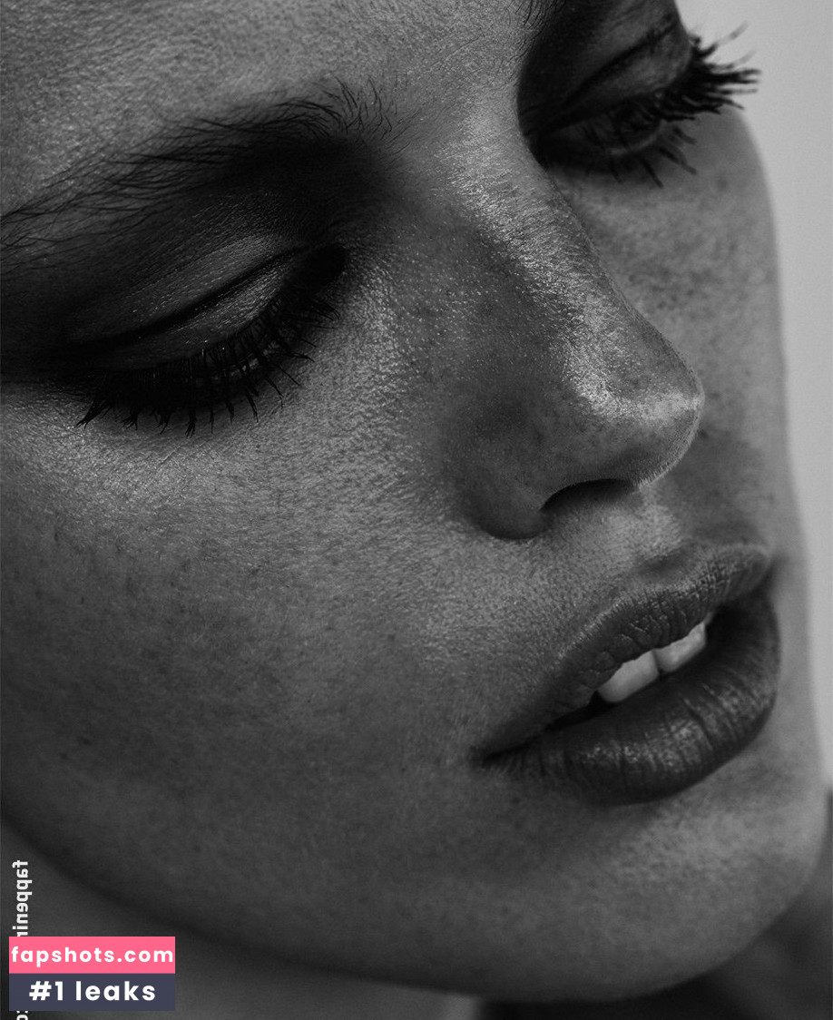 Emily DiDonato gallery photo #121