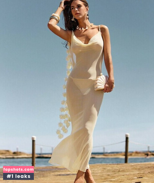 Emily Feld gallery photo #1119