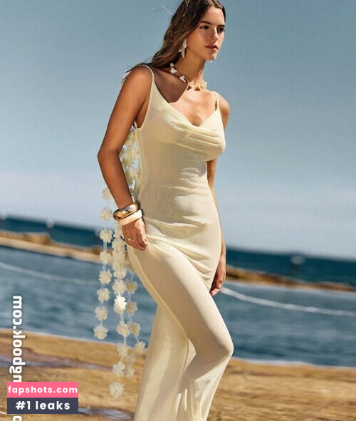 Emily Feld gallery photo #1129