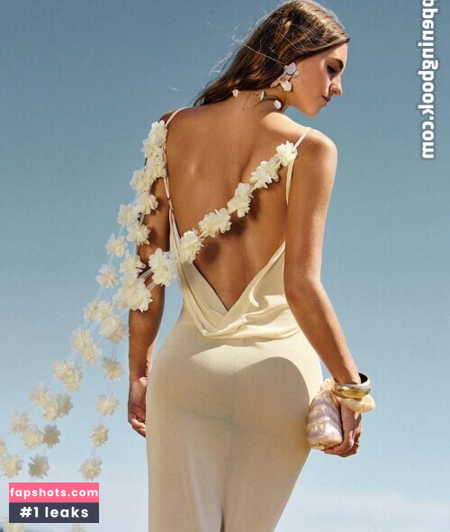 Emily Feld gallery photo #1131