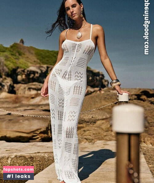 Emily Feld gallery photo #1143