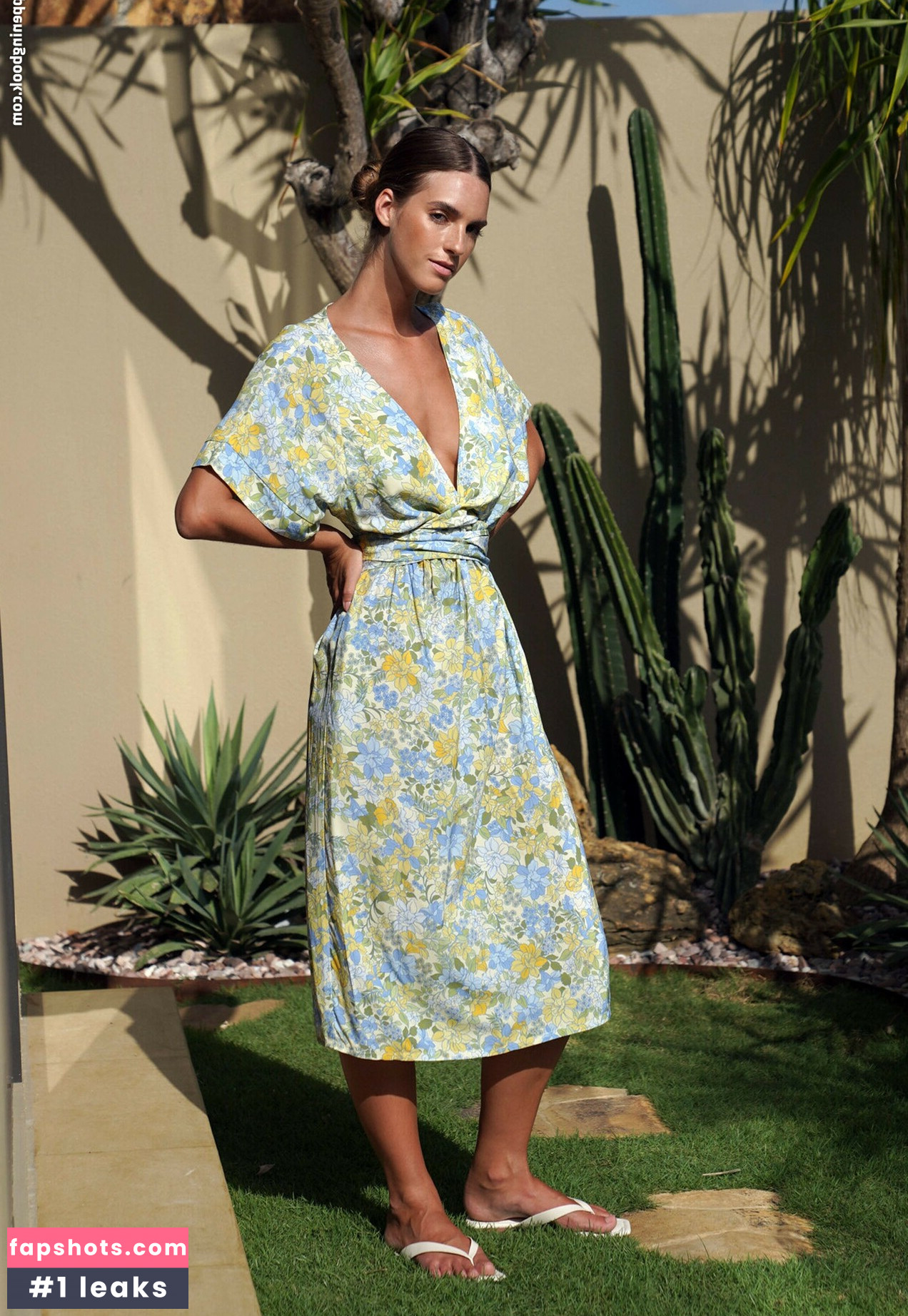 Emily Feld gallery photo #471