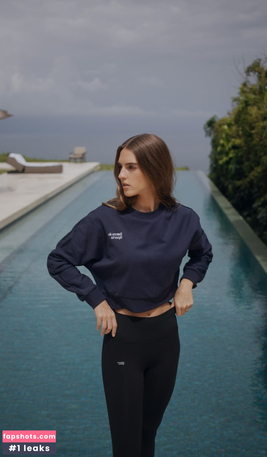 Emily Feld gallery photo #515