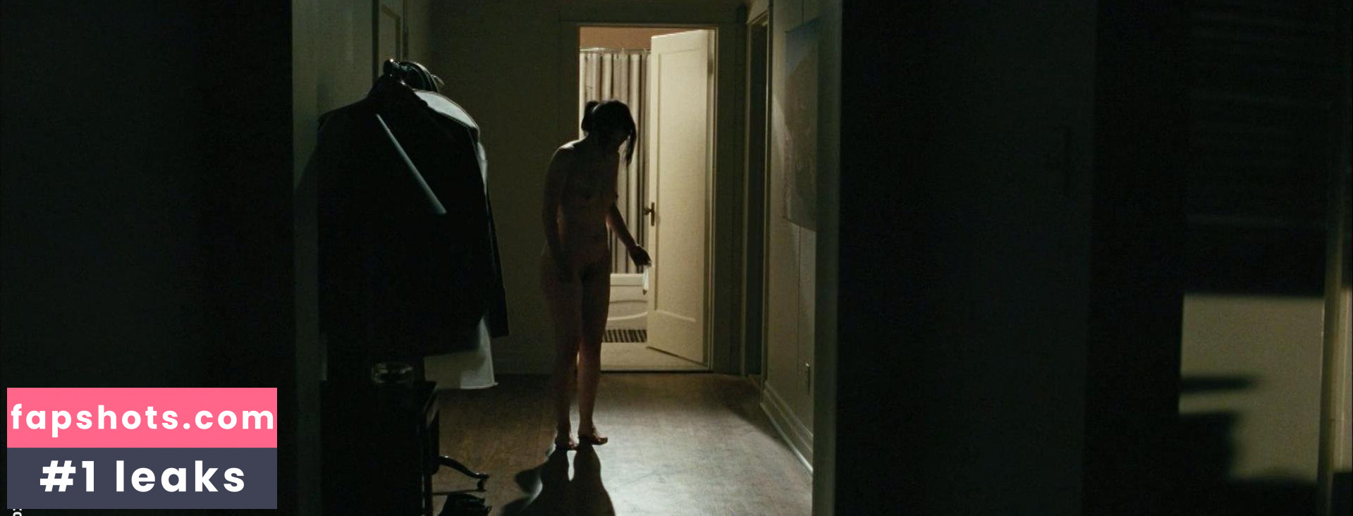 Emily Hampshire gallery photo #25