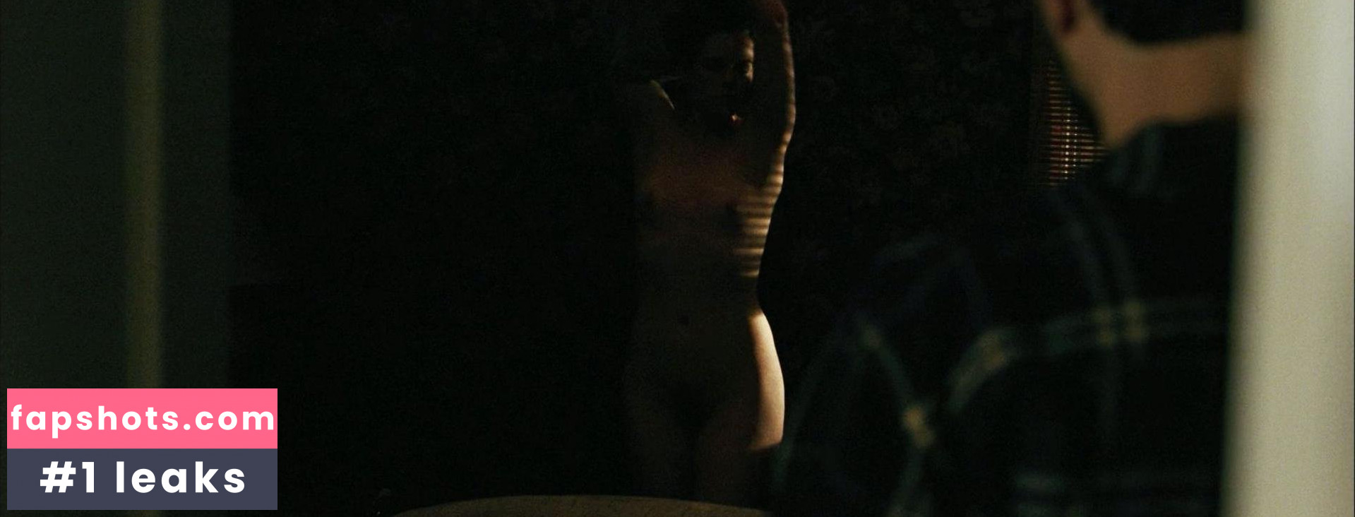 Emily Hampshire gallery photo #27