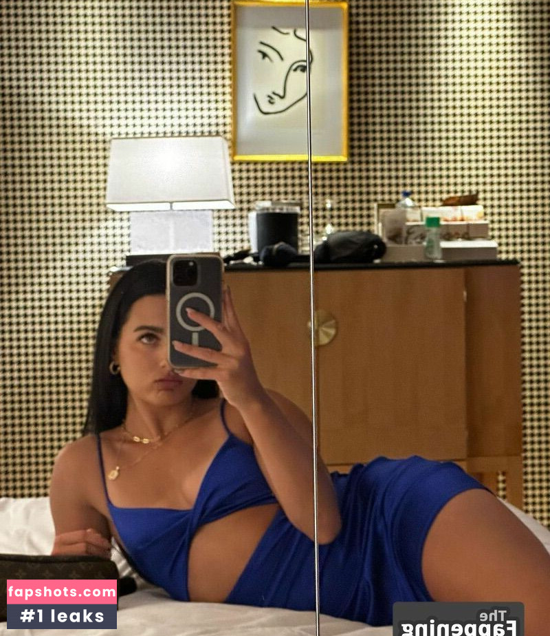 Emily Harrigan gallery photo #15