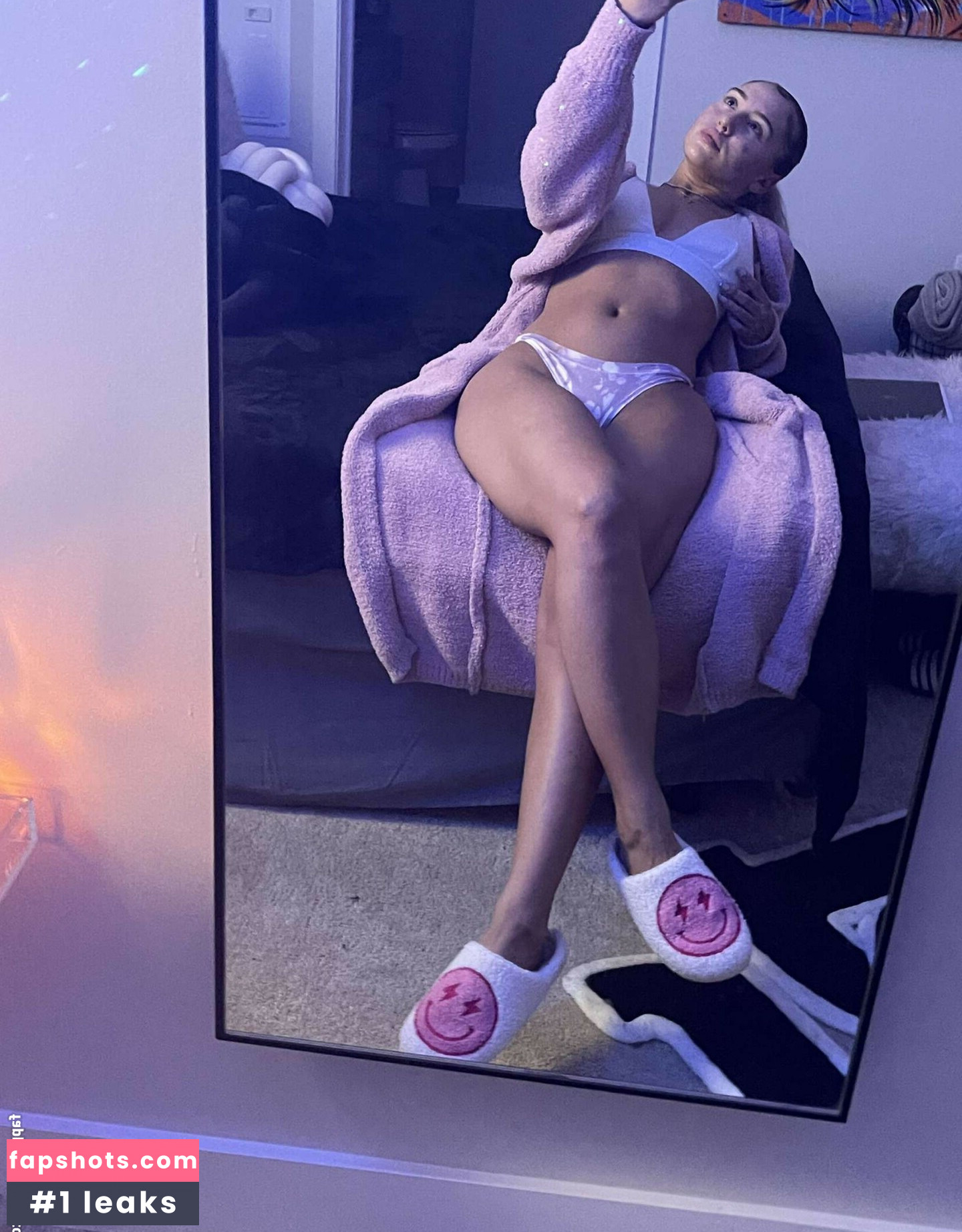 Emily Huff gallery photo #17