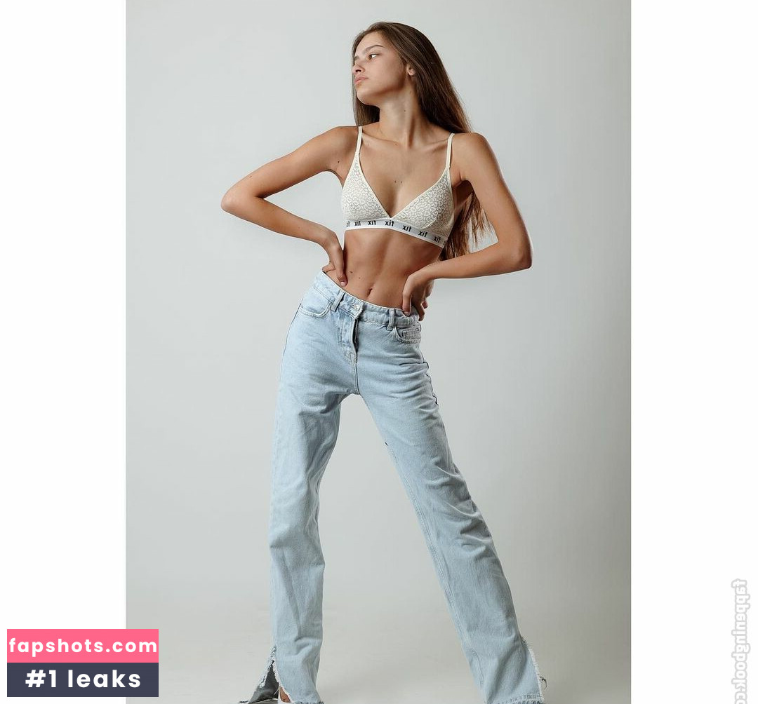 Emily Kuper Nahé úniky fotek pouze od fanoušků #6 - Fapshots