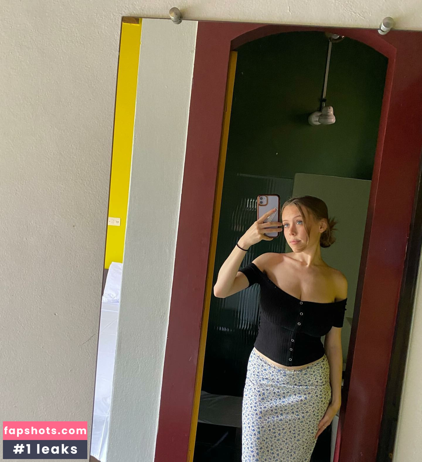 Emily Kyte gallery photo #37