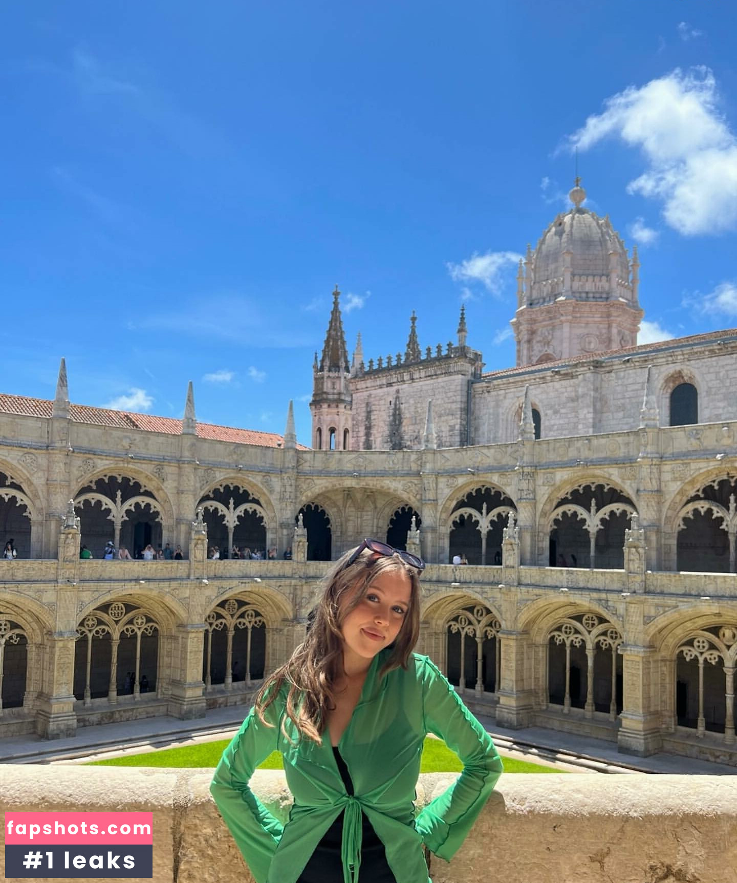 Emily Kyte gallery photo #46