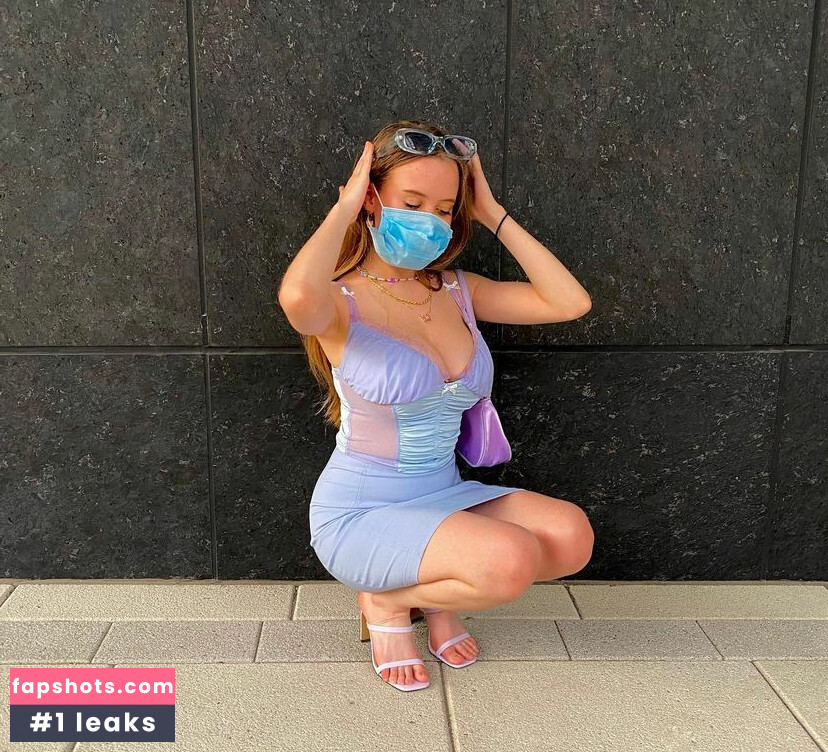 Emily Kyte gallery photo #91