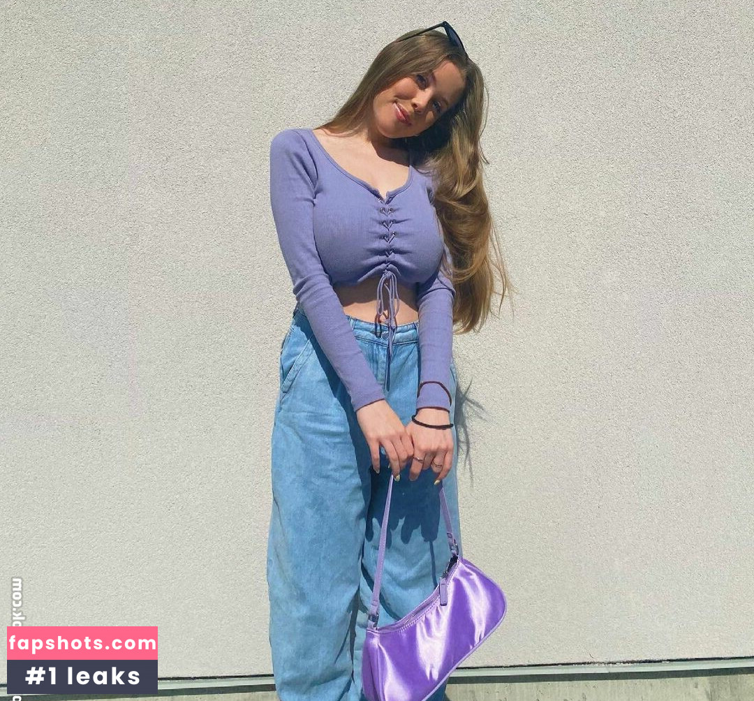 Emily Kyte gallery photo #93