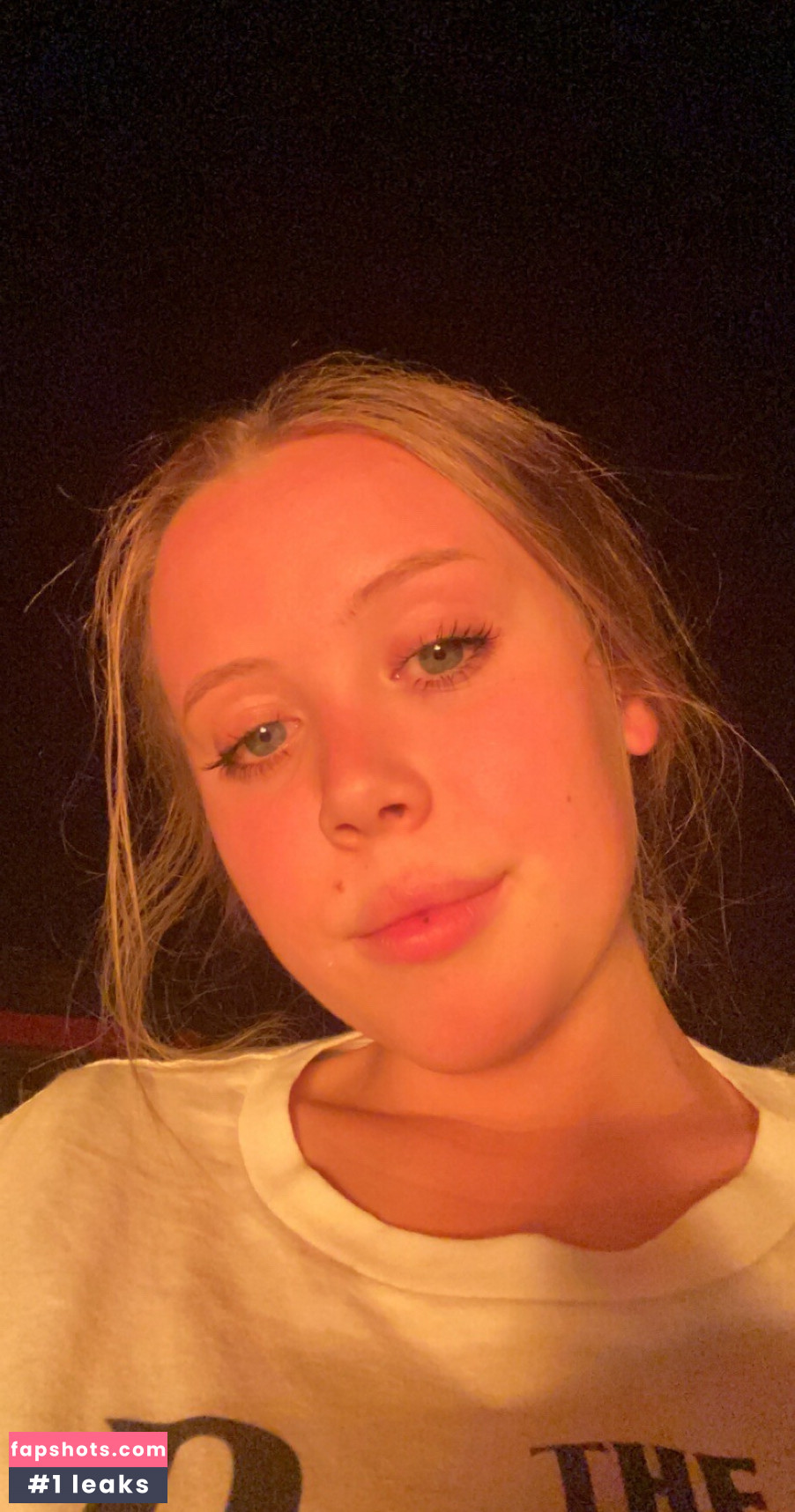 Emily Kyte gallery photo #100