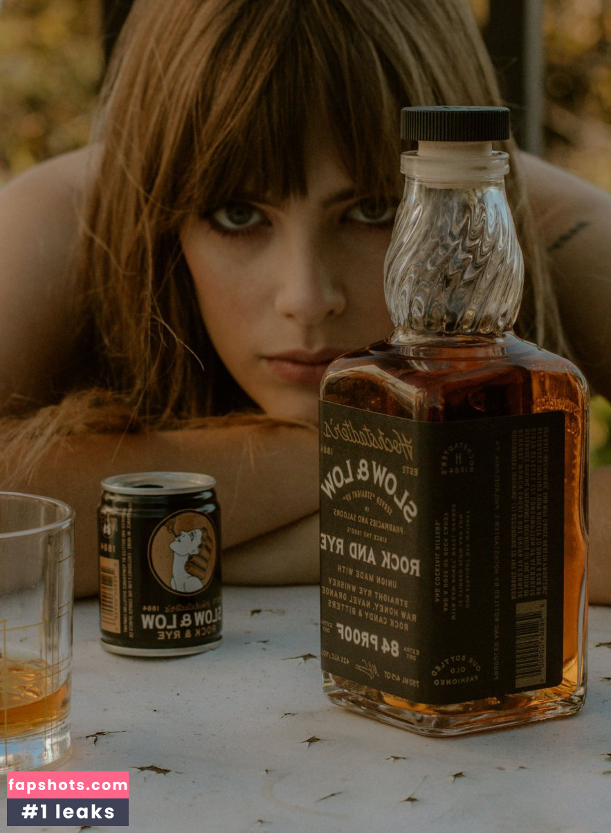 Emily Labowe gallery photo #59