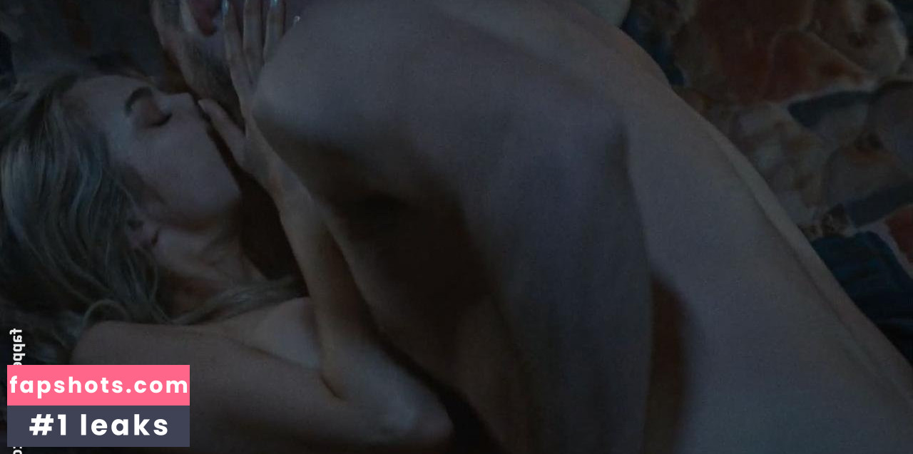 Emily Maddison gallery photo #6