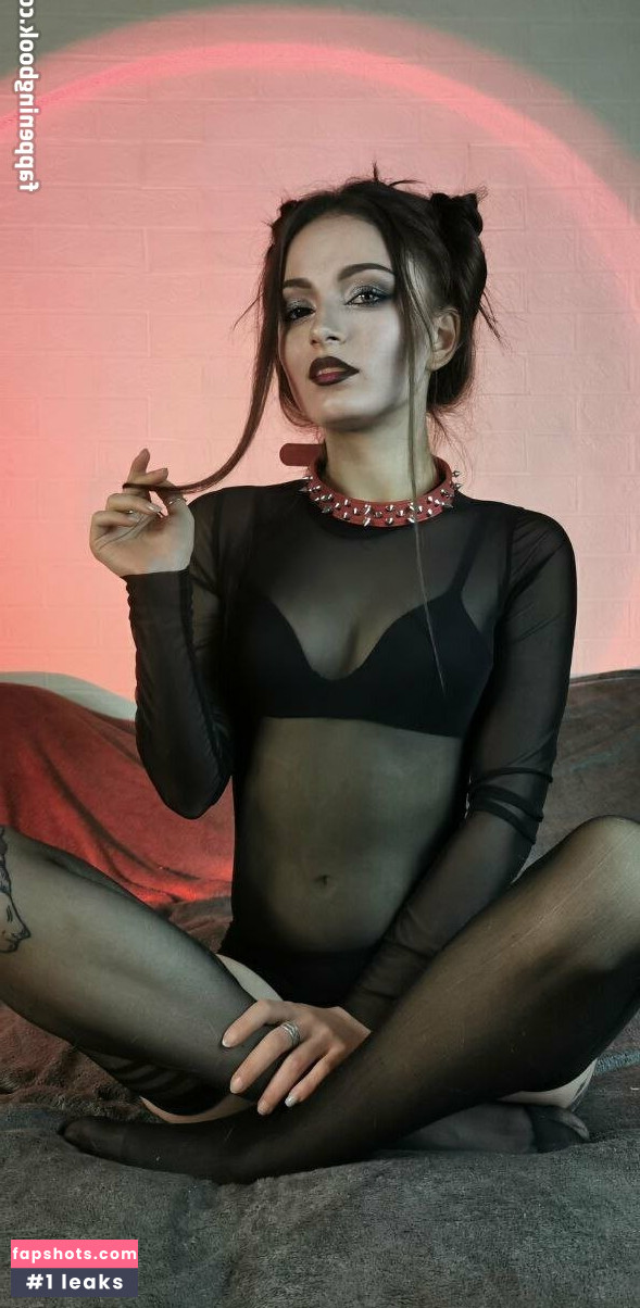 emily_miller_vip gallery photo #18