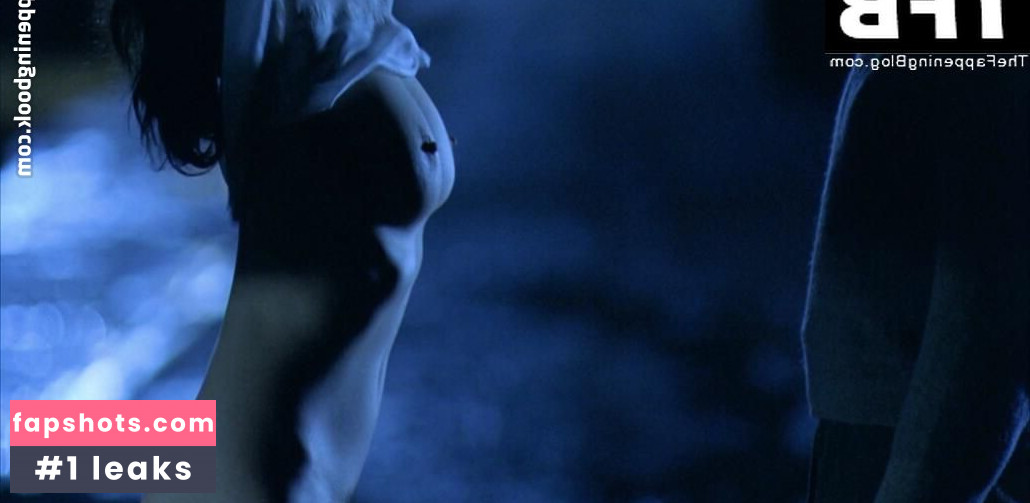 Emily Mortimer gallery photo #38