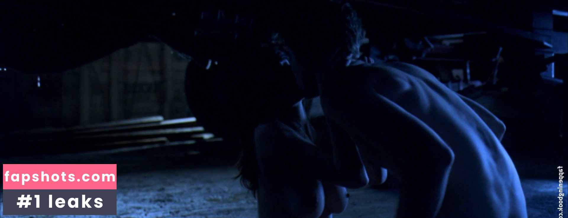 Emily Mortimer gallery photo #53