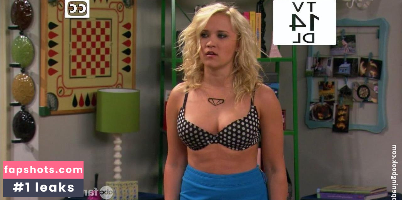Emily Osment gallery photo #147