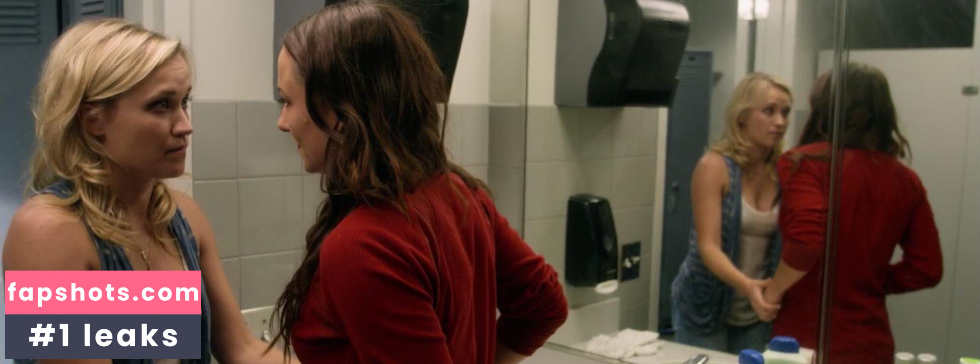 Emily Osment gallery photo #156