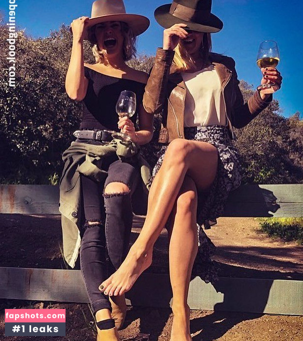 Emily Osment gallery photo #188