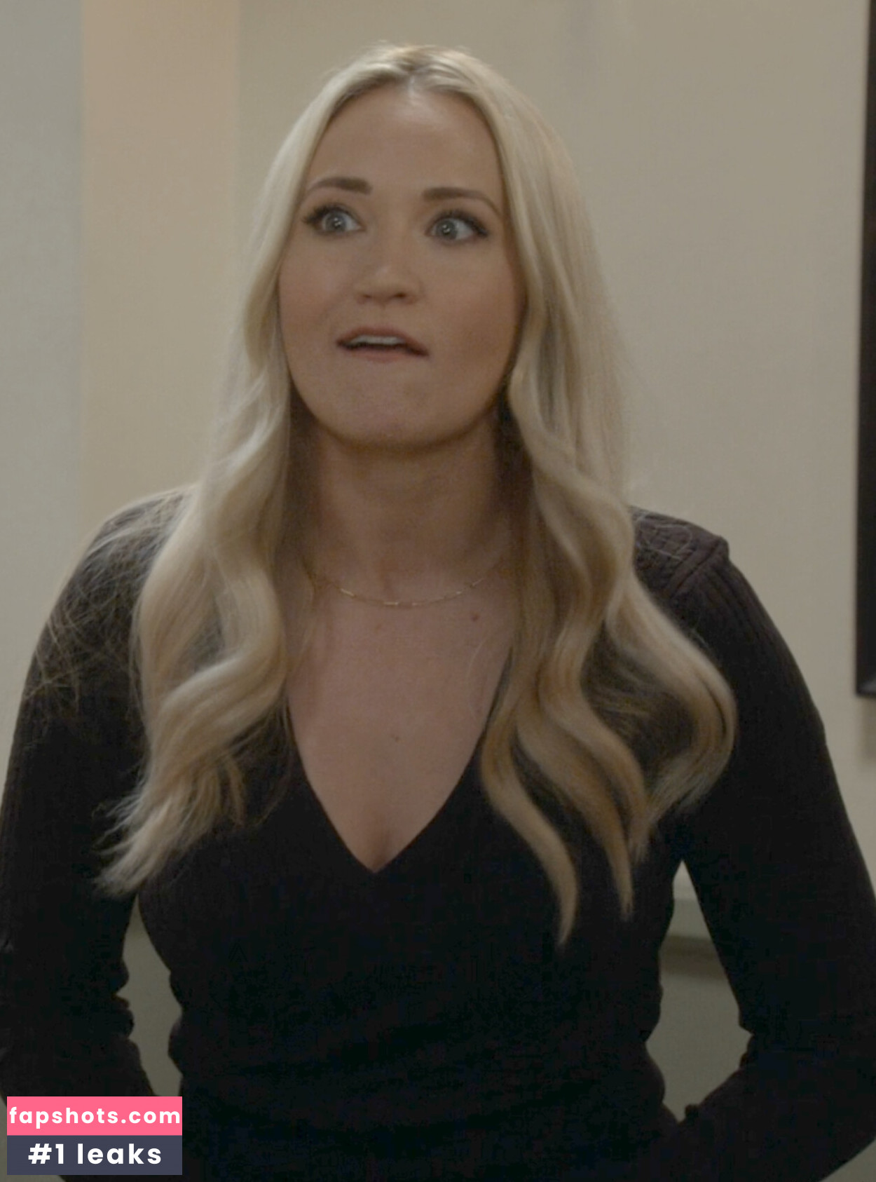 Emily Osment gallery photo #6