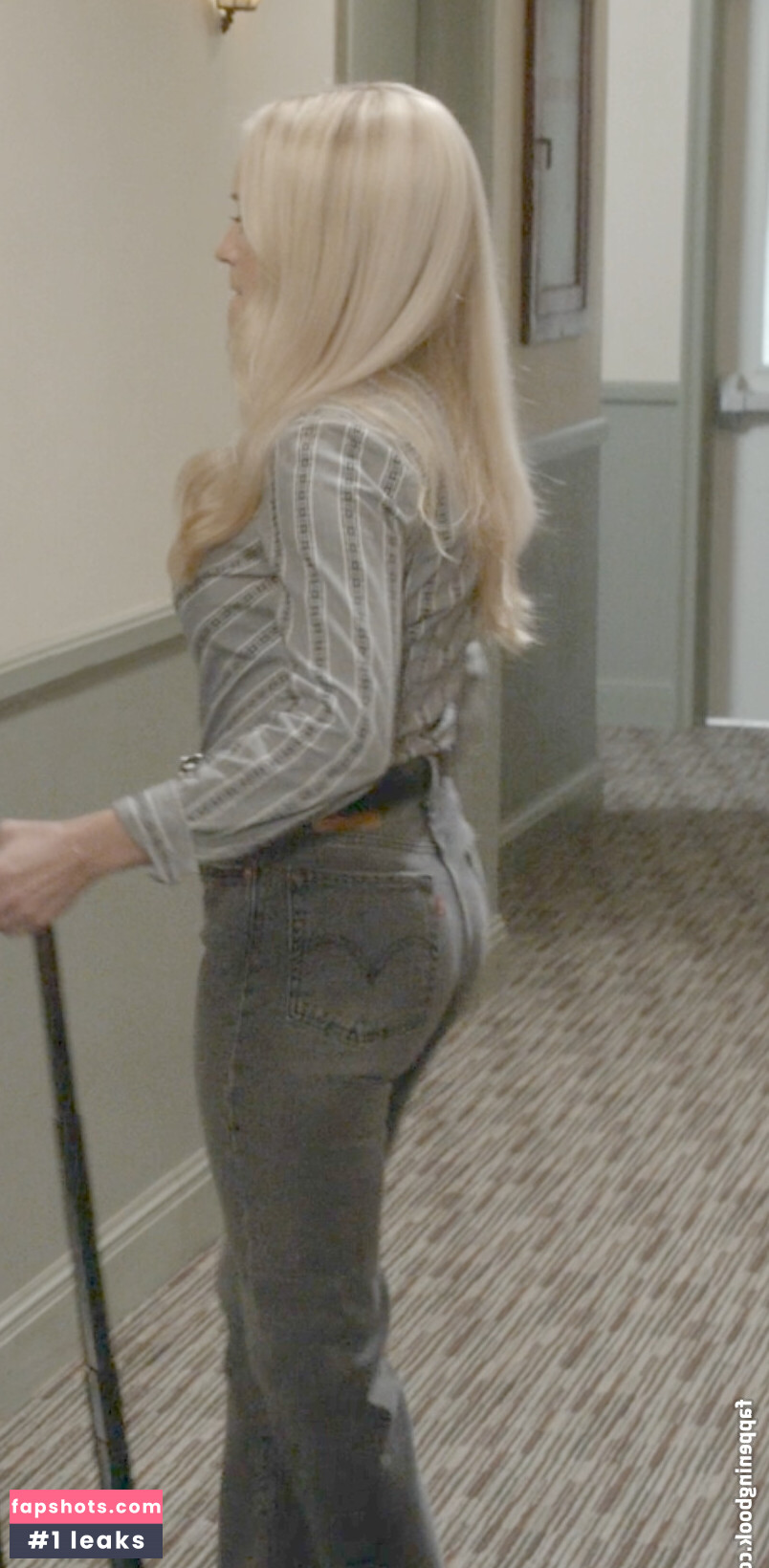 Emily Osment gallery photo #8