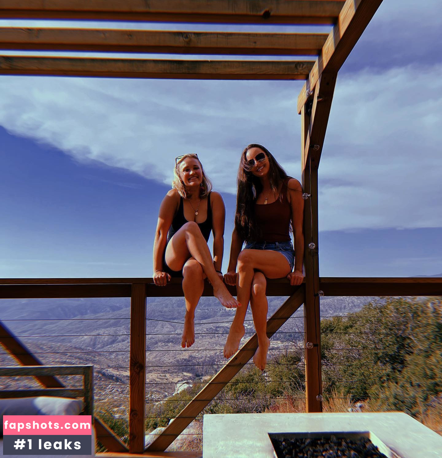 Emily Osment gallery photo #81