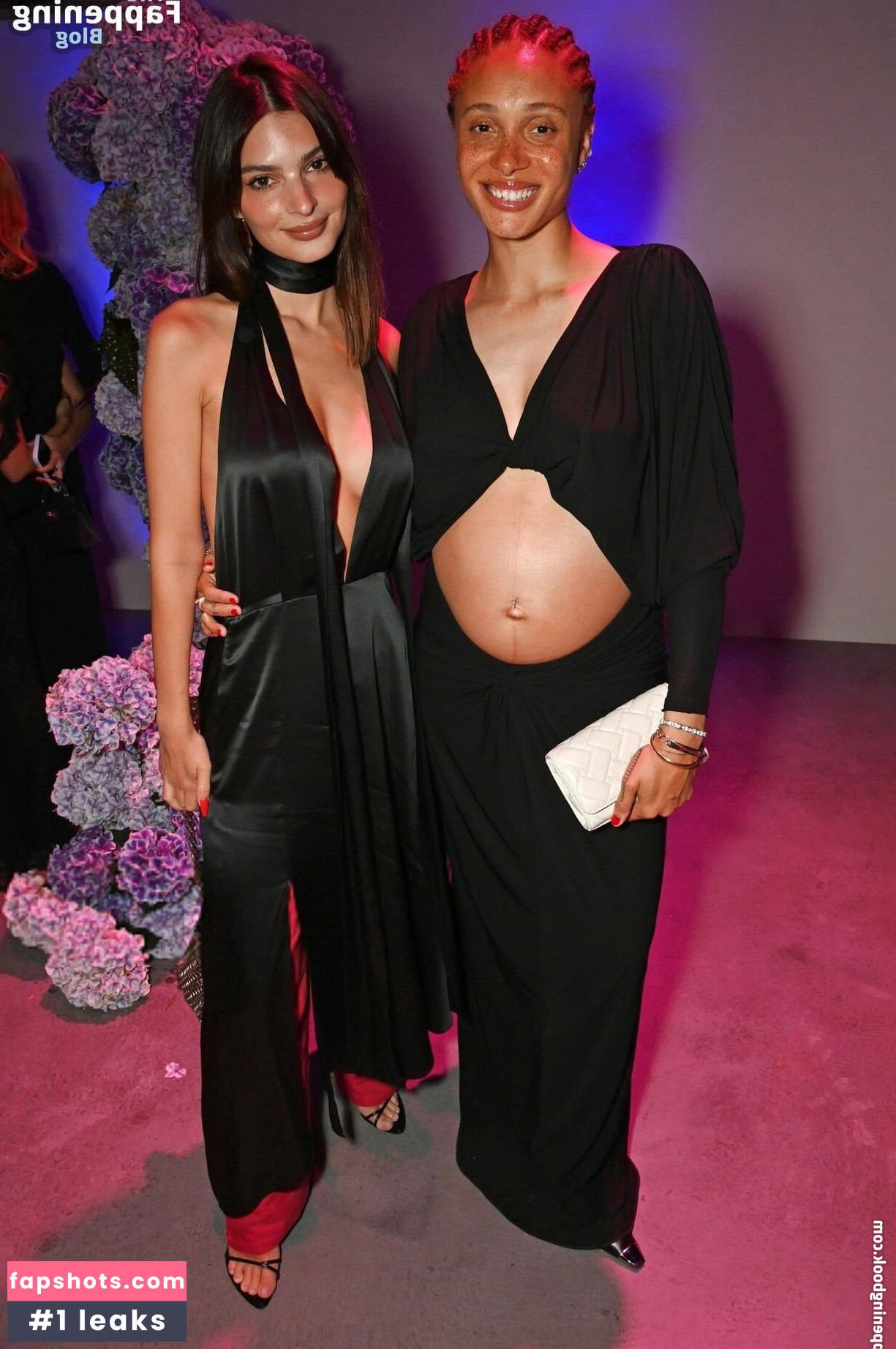 Emily Ratajkowski gallery photo #1322