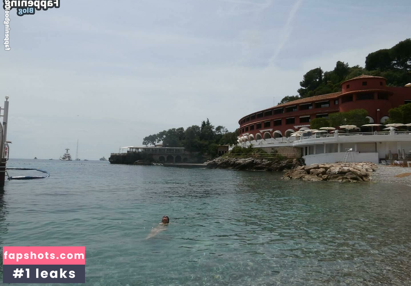 Emily Ratajkowski gallery photo #1521