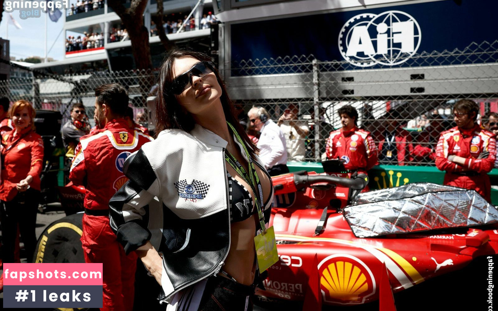 Emily Ratajkowski gallery photo #1540