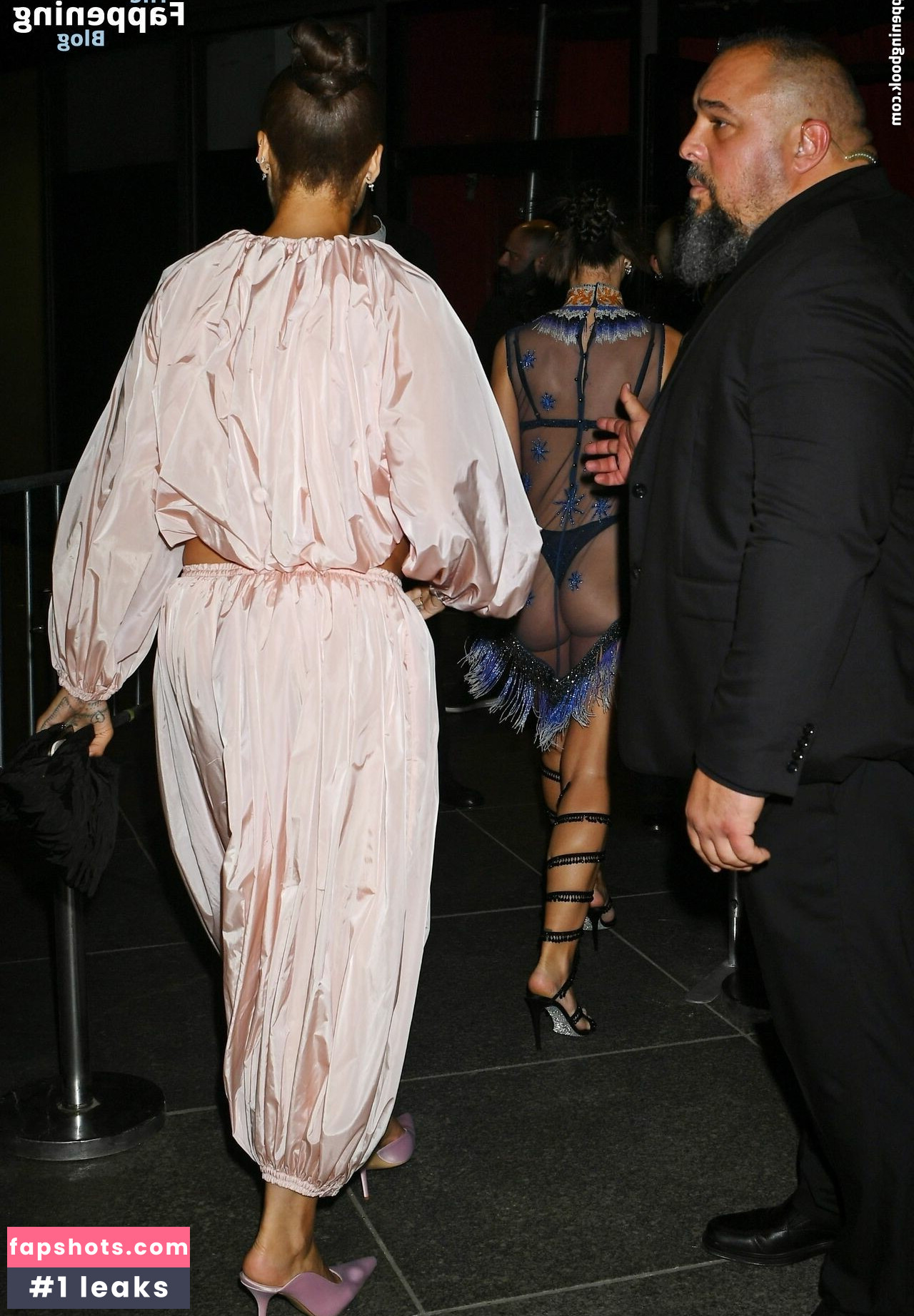 Emily Ratajkowski gallery photo #1665