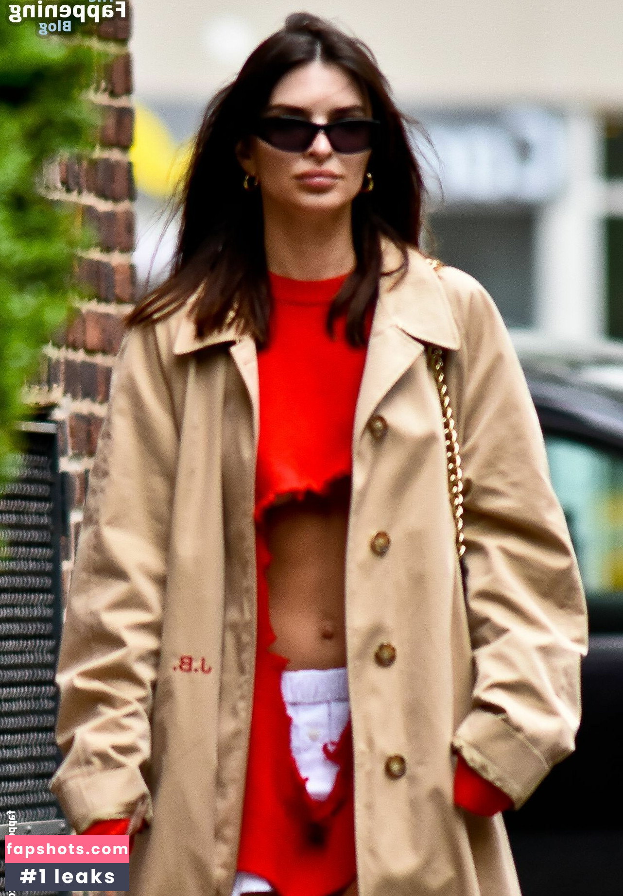 Emily Ratajkowski gallery photo #1732