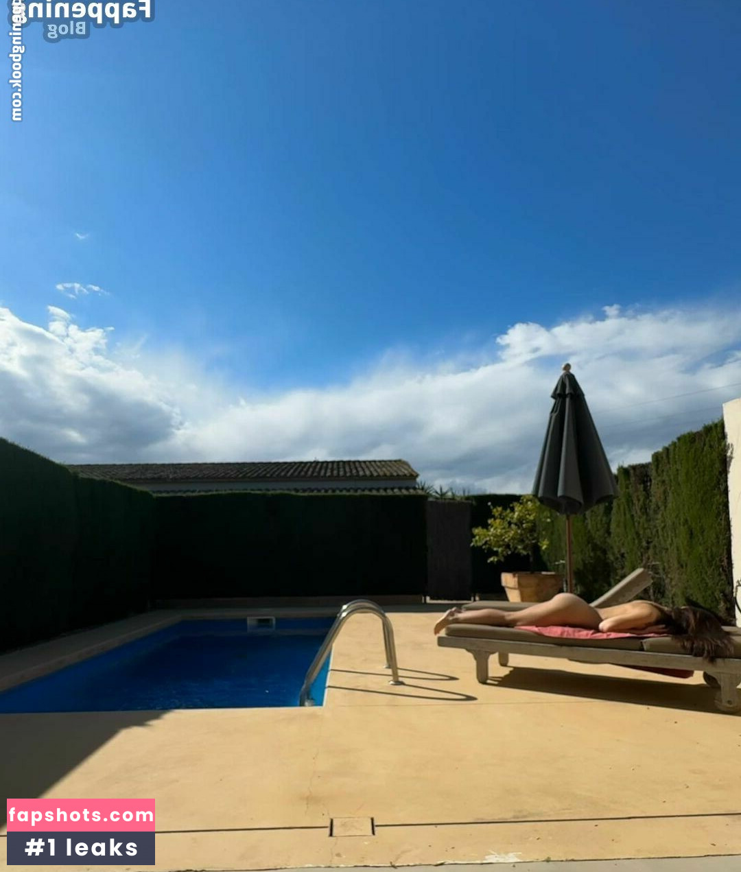 Emily Ratajkowski gallery photo #1753