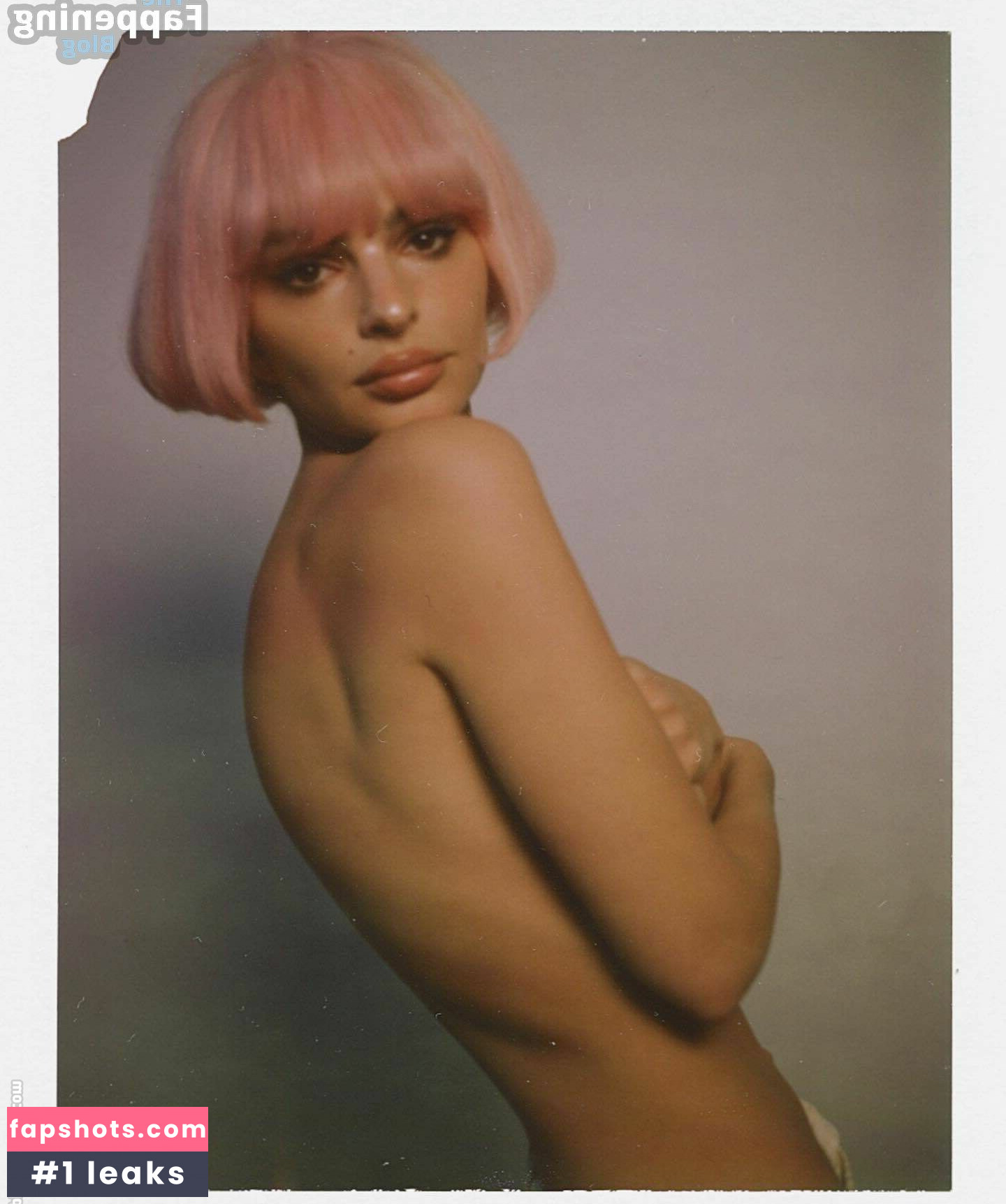 Emily Ratajkowski gallery photo #1882