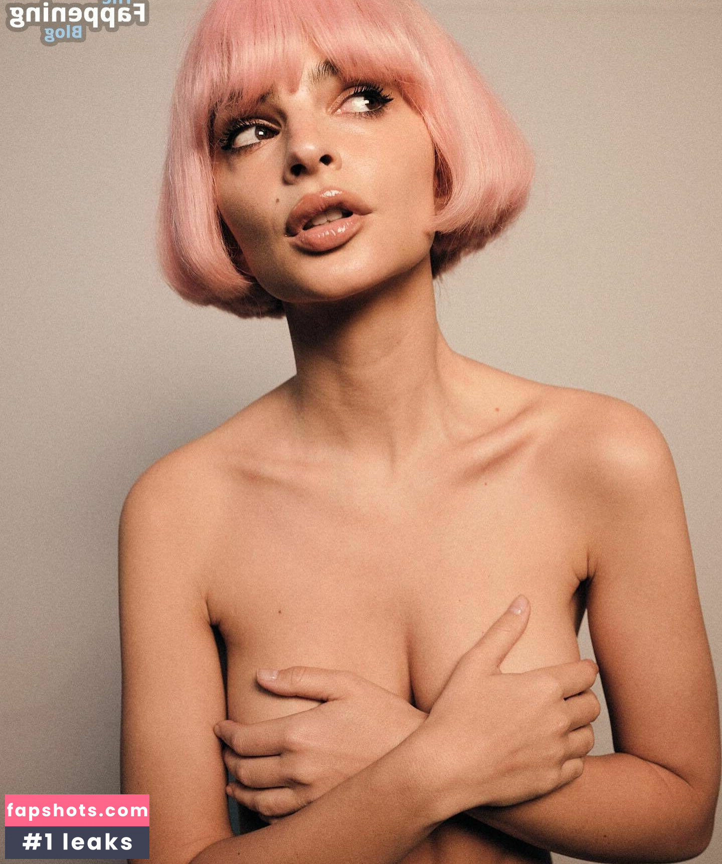 Emily Ratajkowski gallery photo #1884