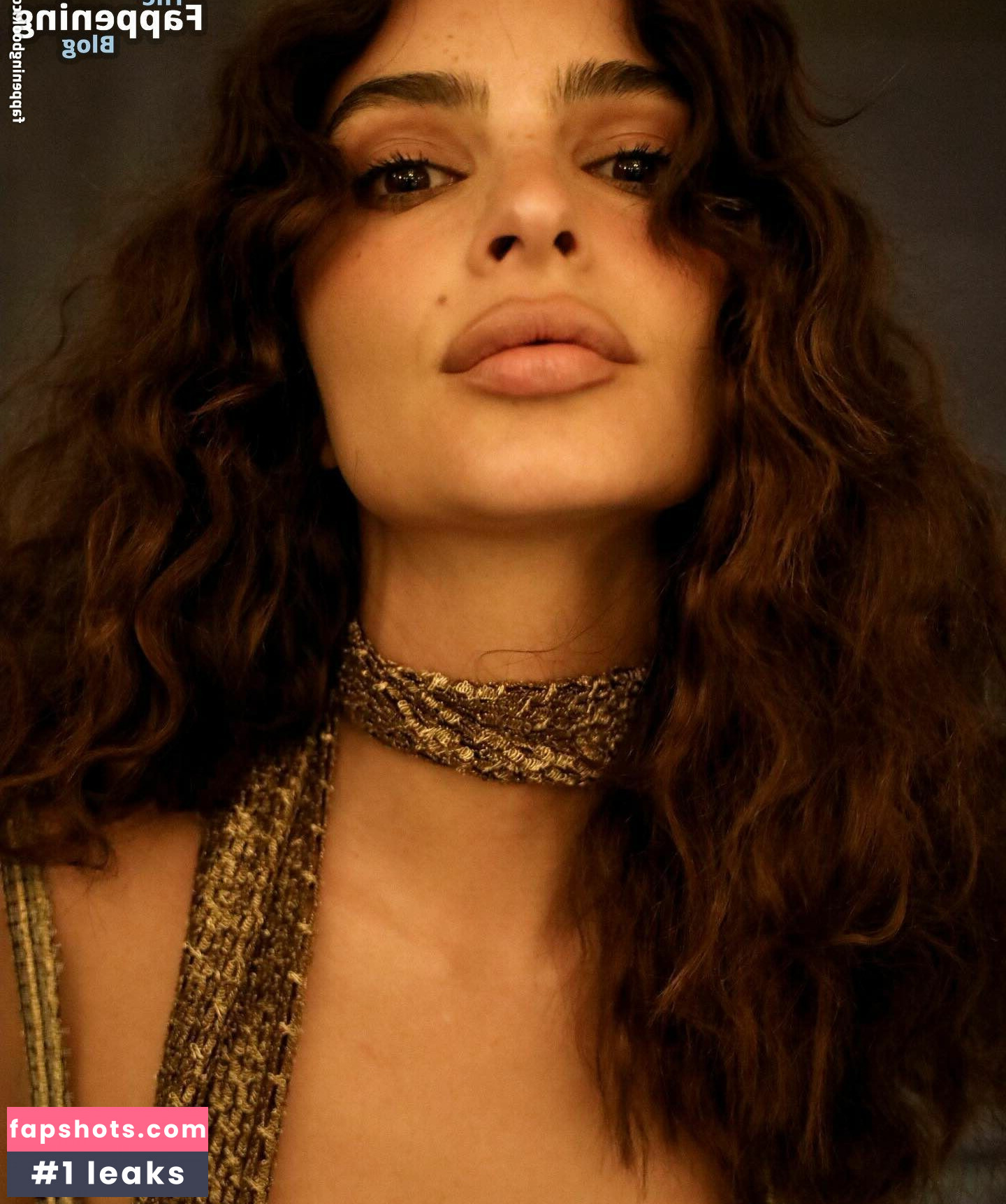 Emily Ratajkowski gallery photo #2173