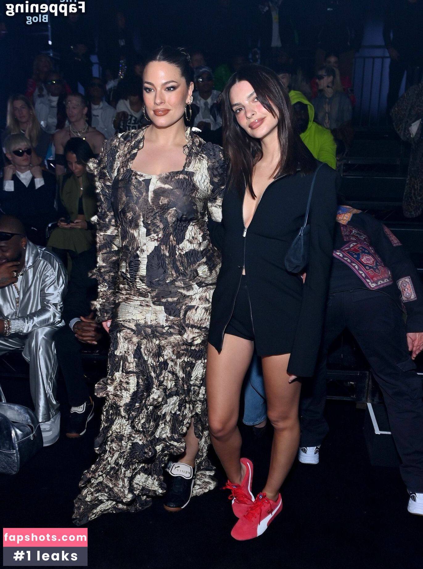 Emily Ratajkowski gallery photo #2405