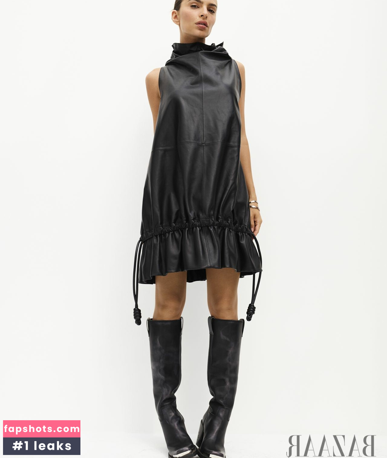 Emily Ratajkowski gallery photo #3104