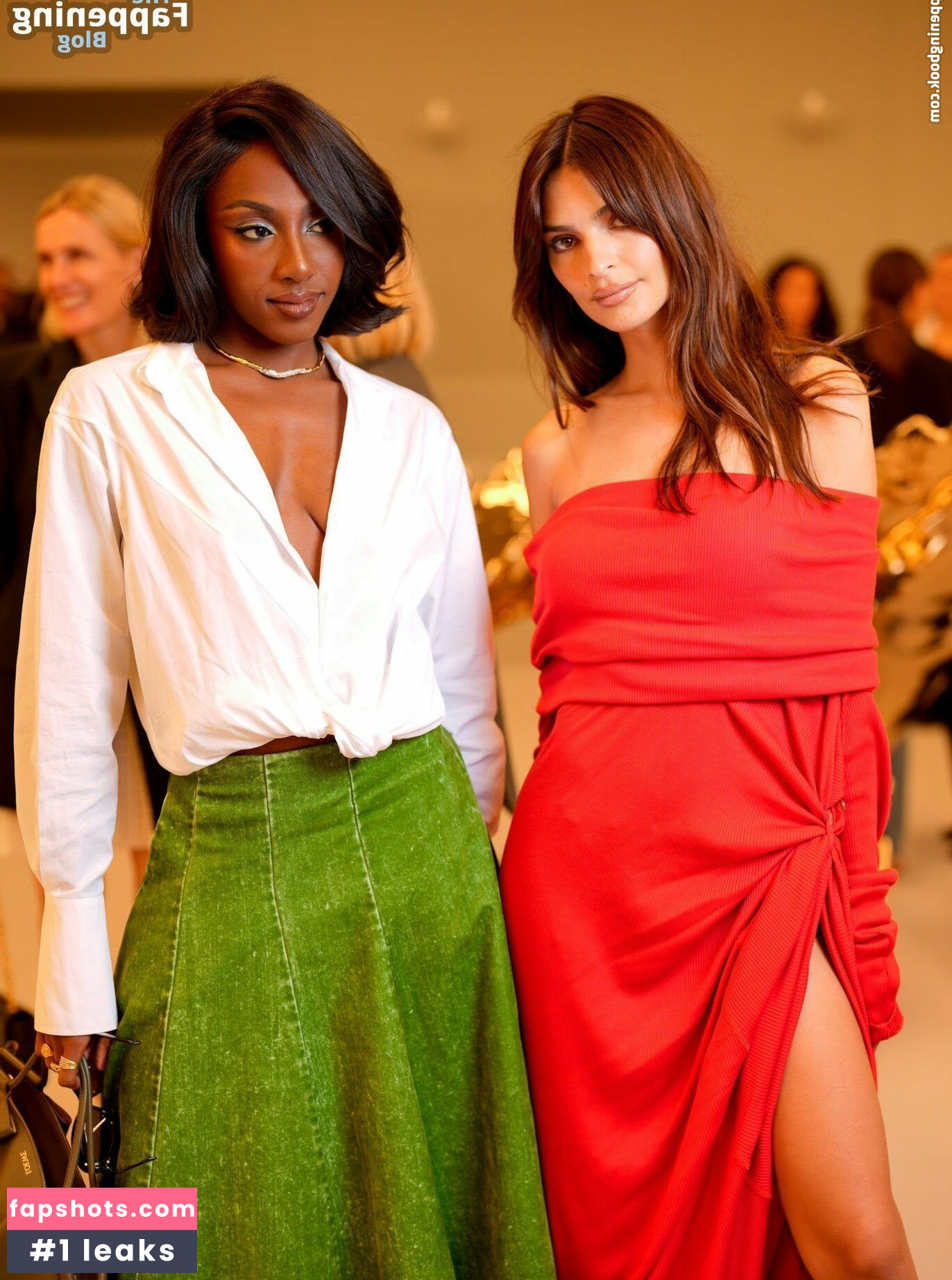 Emily Ratajkowski gallery photo #3315