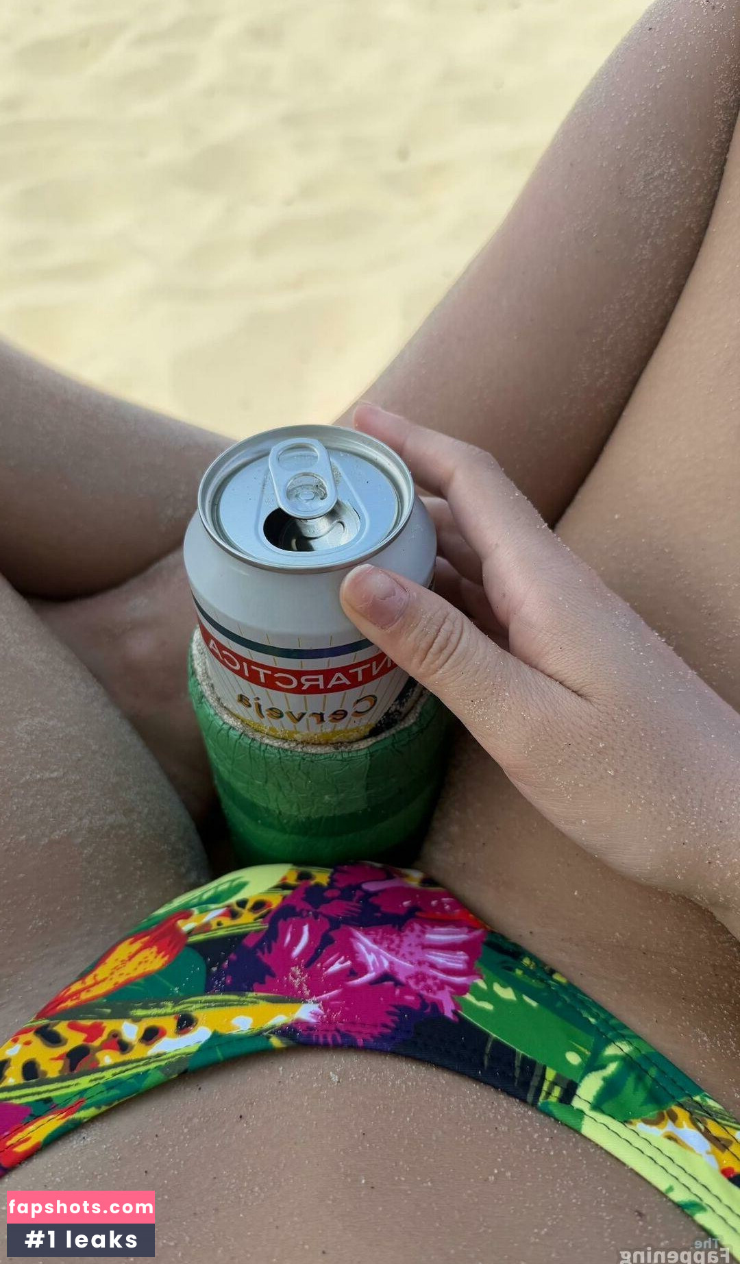 Emily Ratajkowski gallery photo #354