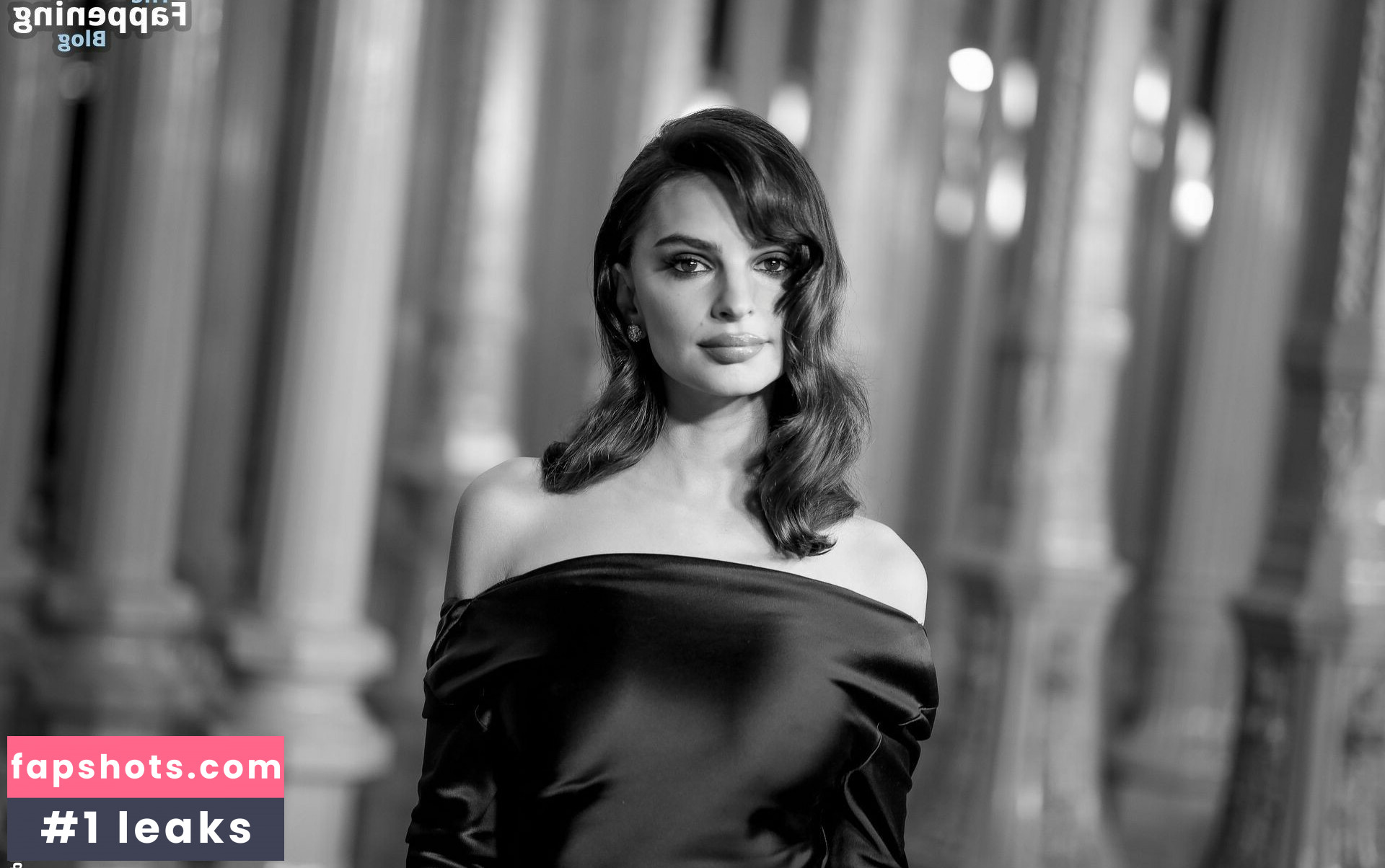 Emily Ratajkowski gallery photo #495