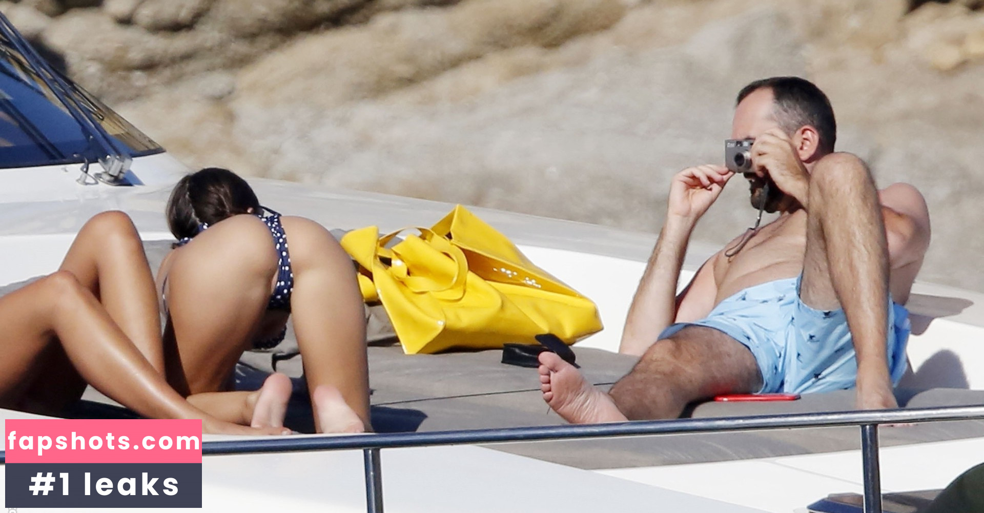 Emily Ratajkowski gallery photo #5129