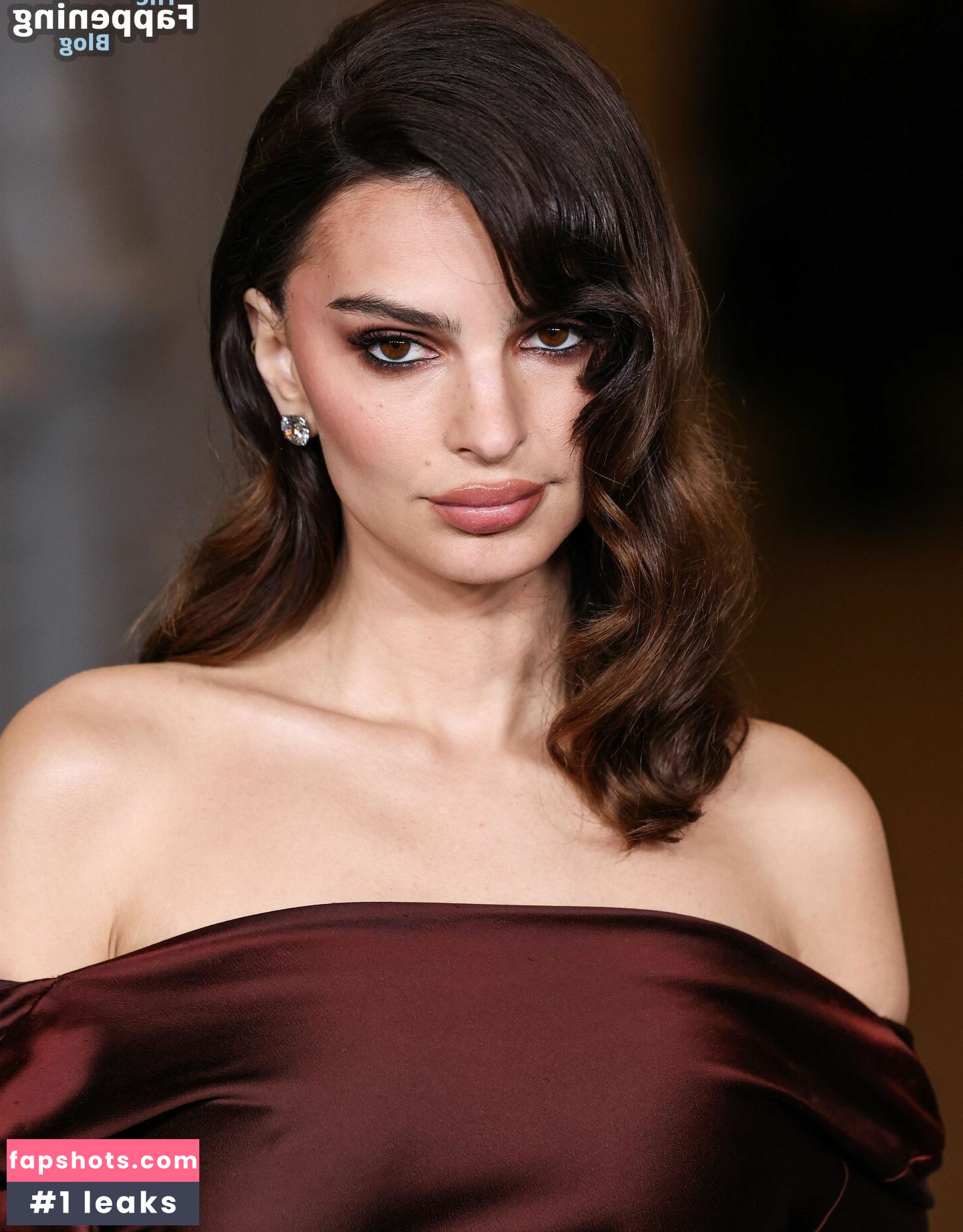 Emily Ratajkowski gallery photo #519