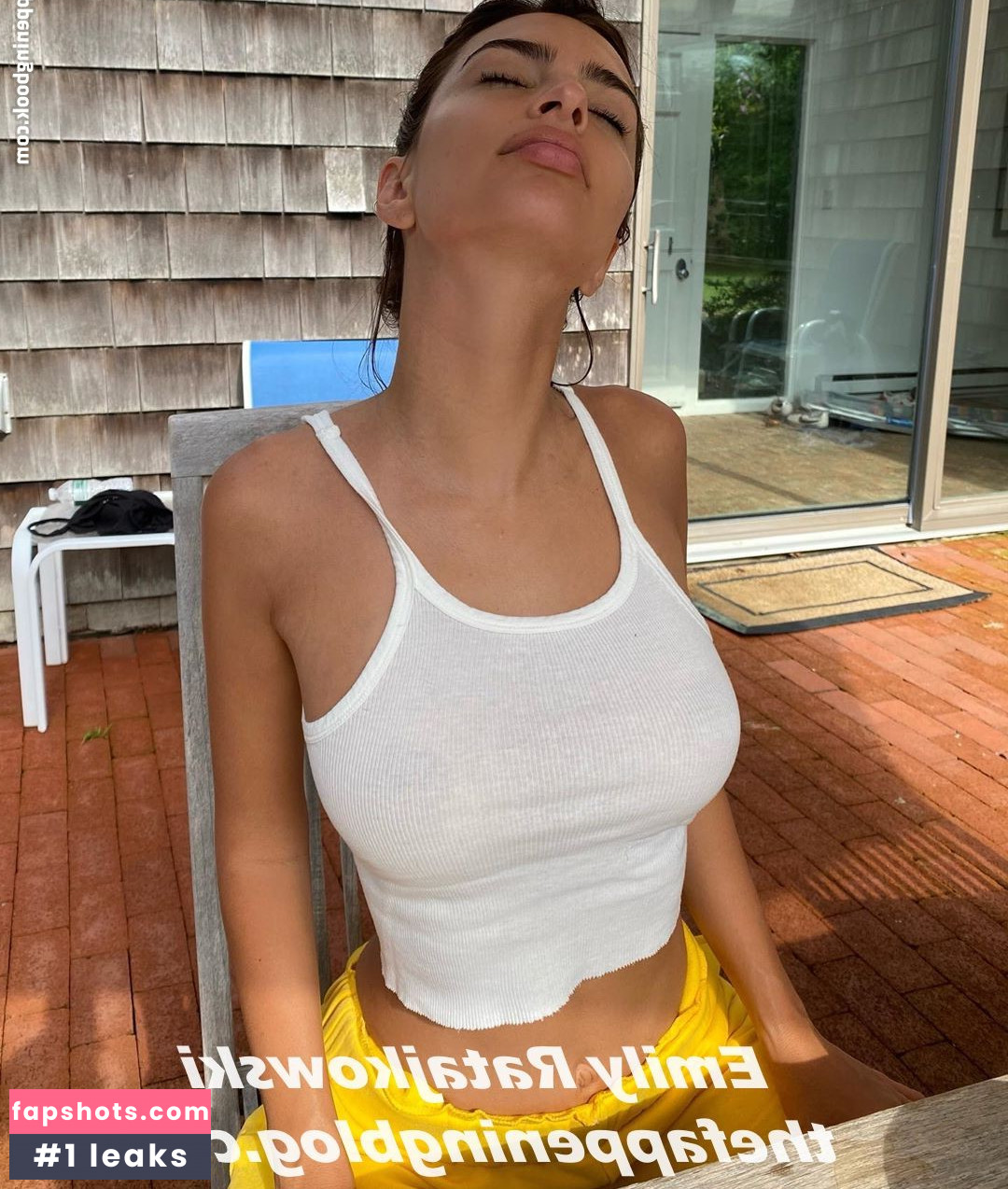 Emily Ratajkowski gallery photo #5486